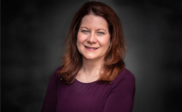 Dr. Holly Krystek, DDS